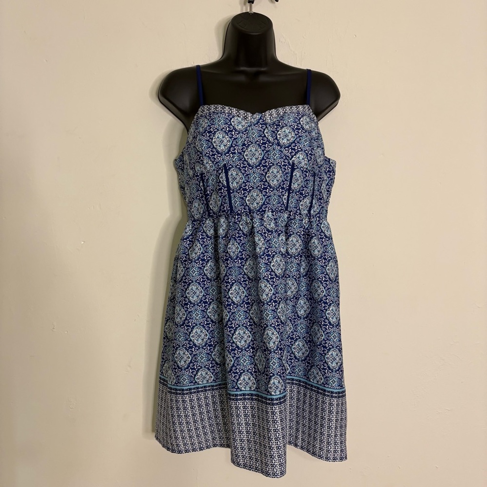 UP by Ultra Pink Blue Patterned Corset Style Sundress with Pockets - Size: Large